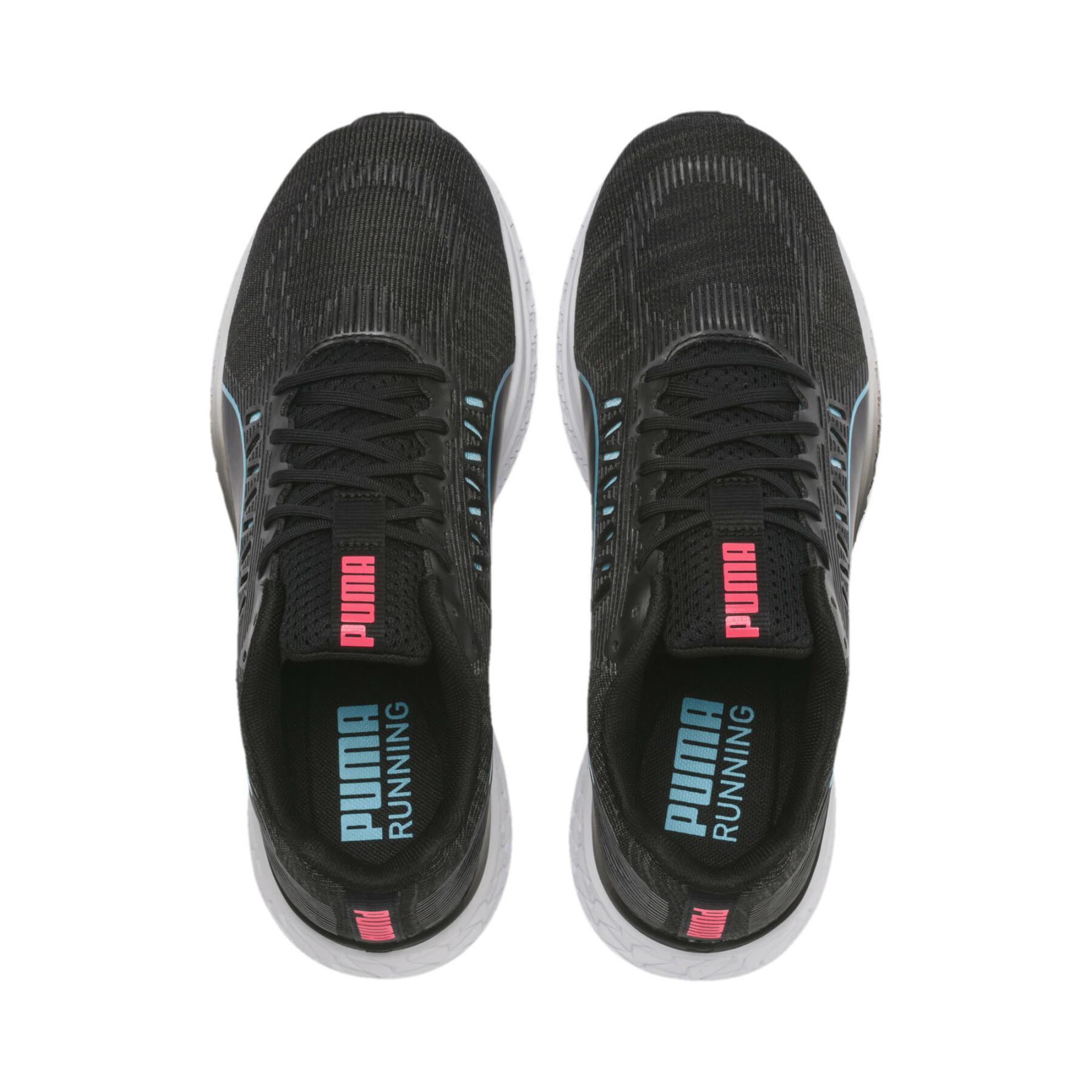Women's running shoes Puma Speed Sutamina
